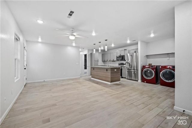 731 S Erika Avenue, Fayetteville, AR 72701