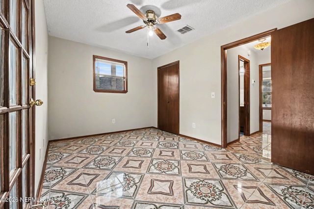 7244 MIMOSA GROVE Place, Jacksonville, FL 32210