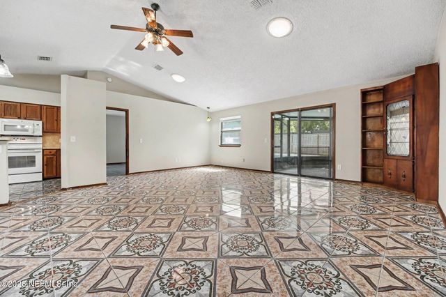 7244 MIMOSA GROVE Place, Jacksonville, FL 32210