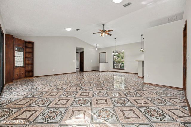 7244 MIMOSA GROVE Place, Jacksonville, FL 32210