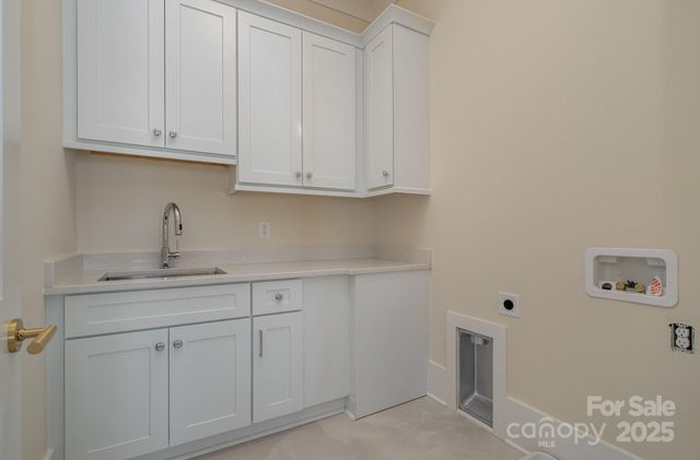 2922 Sharon View Road C, Charlotte, NC 28210