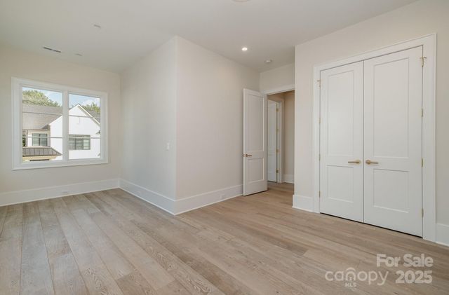 2922 Sharon View Road C, Charlotte, NC 28210