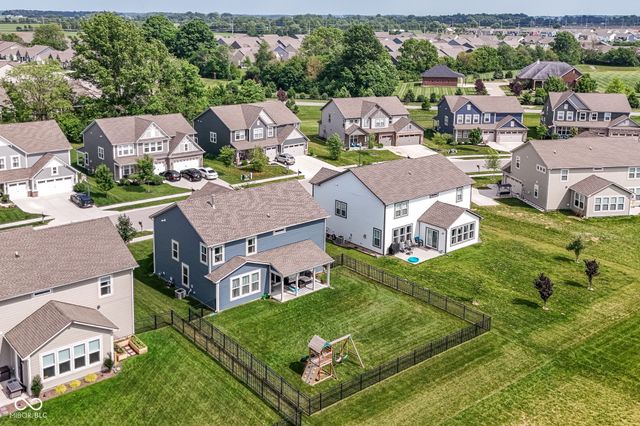 9686 Ridgecrest Lane, Mccordsville, IN 46055