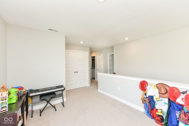 9686 Ridgecrest Lane, Mccordsville, IN 46055
