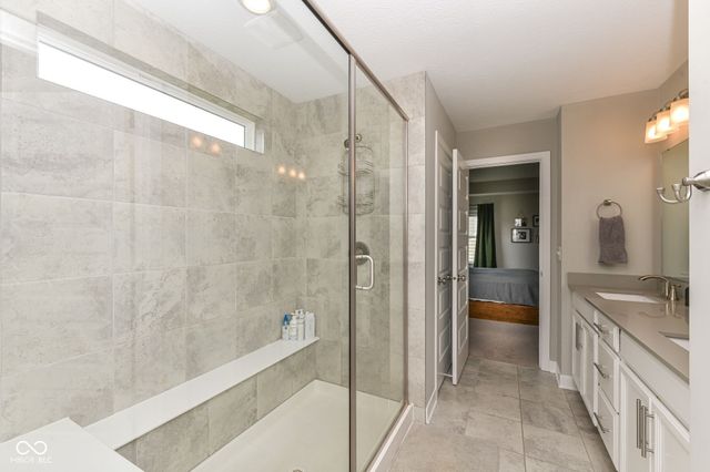 9686 Ridgecrest Lane, Mccordsville, IN 46055