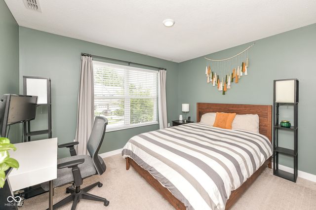 9686 Ridgecrest Lane, Mccordsville, IN 46055