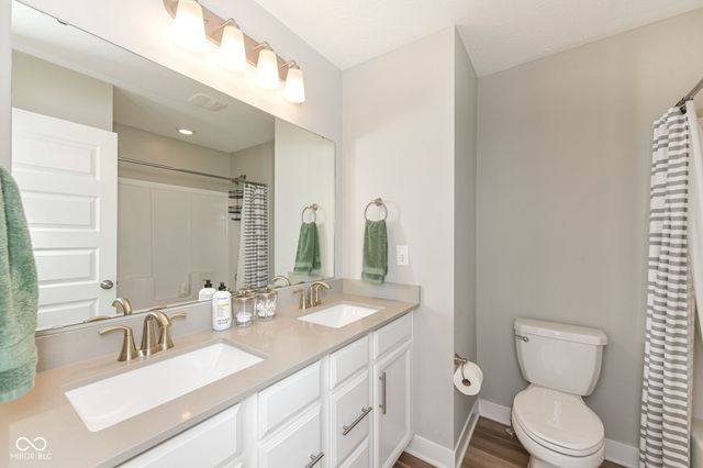 9686 Ridgecrest Lane, Mccordsville, IN 46055