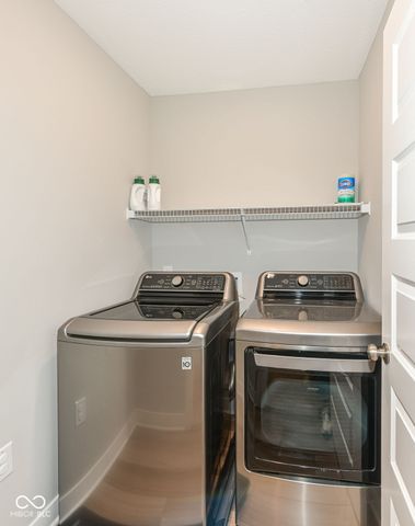 9686 Ridgecrest Lane, Mccordsville, IN 46055
