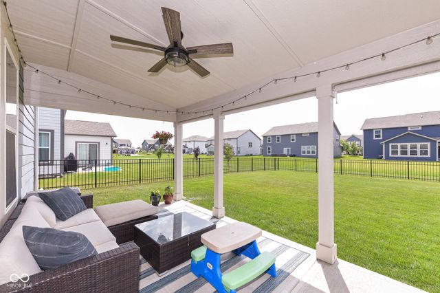 9686 Ridgecrest Lane, Mccordsville, IN 46055