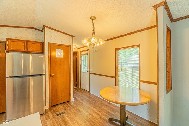 355 Gentlemen Place, Cloverdale, IN 46120