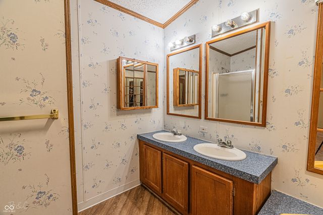 355 Gentlemen Place, Cloverdale, IN 46120