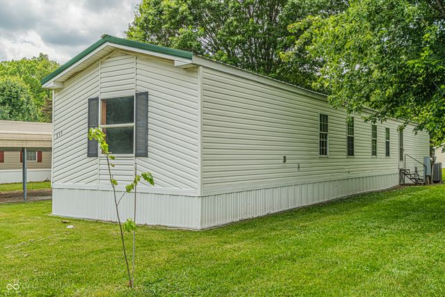 355 Gentlemen Place, Cloverdale, IN 46120