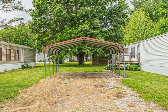 355 Gentlemen Place, Cloverdale, IN 46120