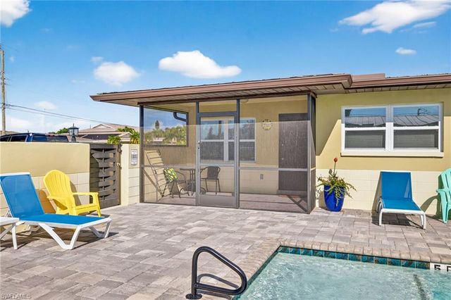 4831 Tudor DR 1, Cape Coral, FL 33904