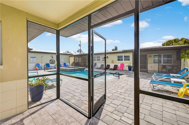 4831 Tudor DR 1, Cape Coral, FL 33904