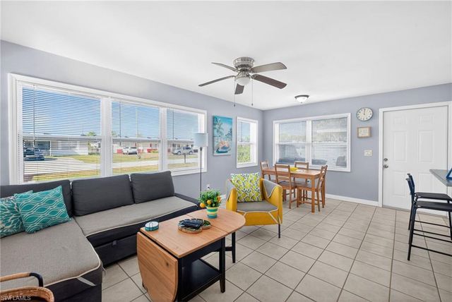 4831 Tudor DR 1, Cape Coral, FL 33904