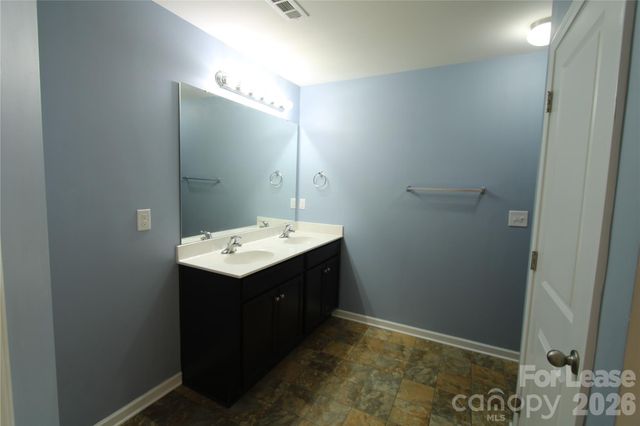 9348 Hamel Street, Charlotte, NC 28215