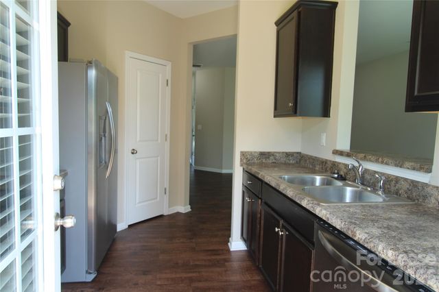 9348 Hamel Street, Charlotte, NC 28215