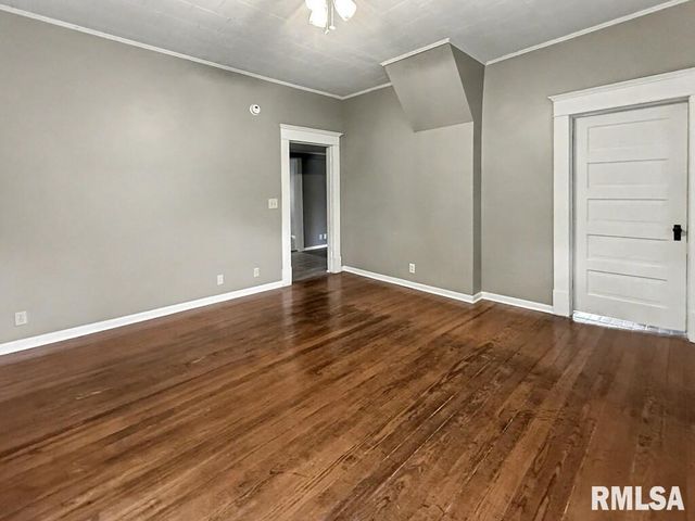 501 S 7TH Street, Herrin, IL 62948