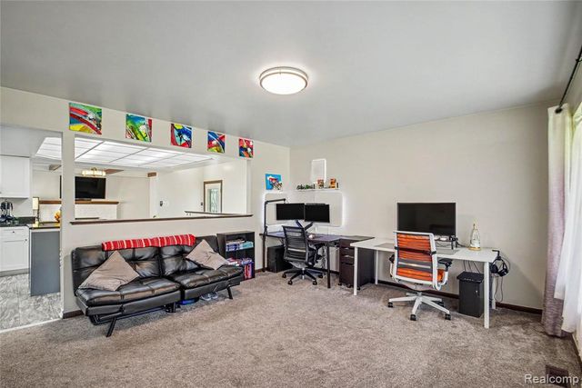 8530 Canal Road, Sterling Heights, MI 48314