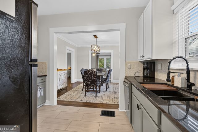 946 Victory Drive SW, Atlanta, GA 30310