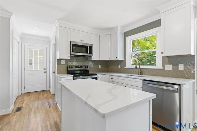 2910 Waterford Way, Henrico, VA 23233