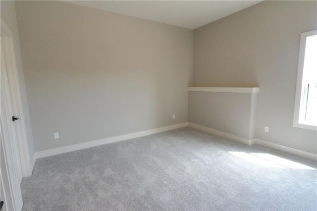 12745 N Champanel Way, Platte City, MO 64079