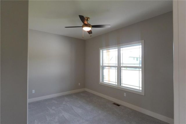 12745 N Champanel Way, Platte City, MO 64079
