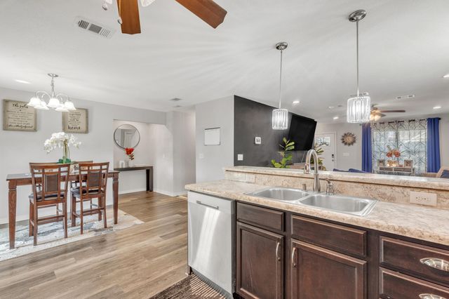 503 Eisenhower Drive, Crestview, FL 32539