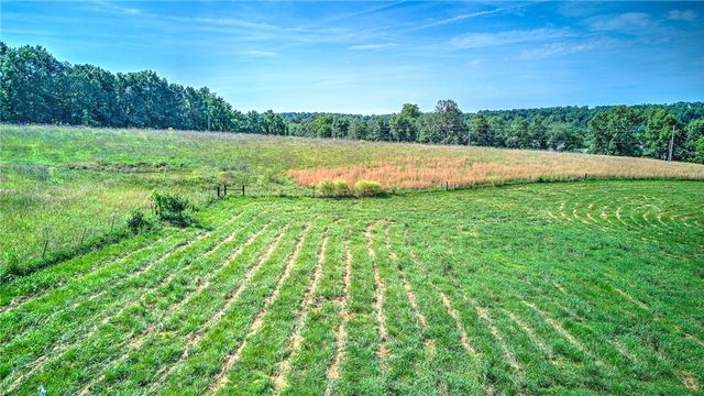 8564 & 8572 E Wagon Wheel Road, Springdale, AR 72762