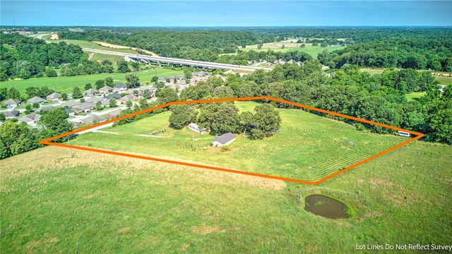 8564 & 8572 E Wagon Wheel Road, Springdale, AR 72762