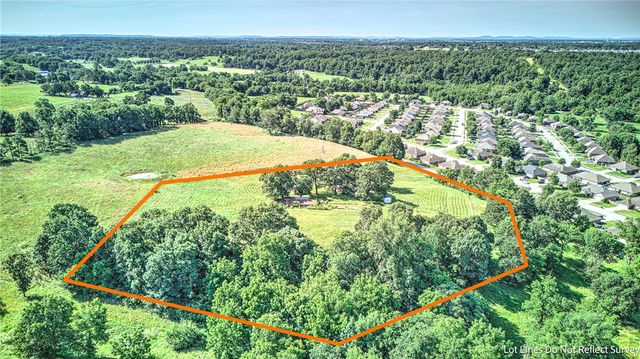 8564 & 8572 E Wagon Wheel Road, Springdale, AR 72762
