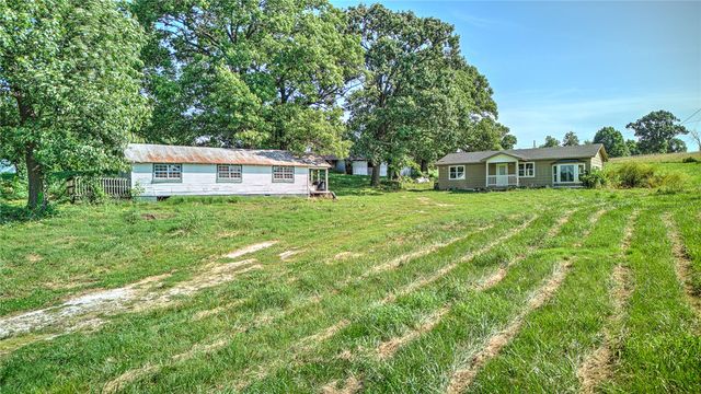 8564 & 8572 E Wagon Wheel Road, Springdale, AR 72762