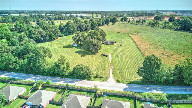8564 & 8572 E Wagon Wheel Road, Springdale, AR 72762