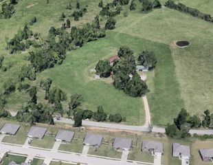 8564 & 8572 E Wagon Wheel Road, Springdale, AR 72762