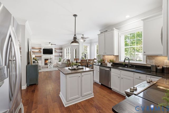 16845 Jaydee Ct, Moseley, VA 23120