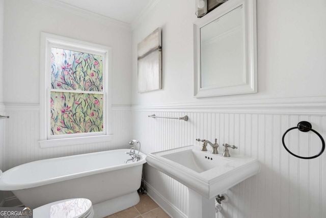 3975 Peachtree Dunwoody Road NE, Atlanta, GA 30342