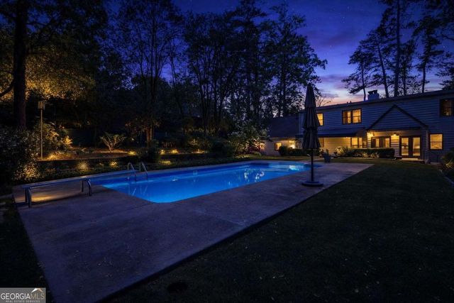 3975 Peachtree Dunwoody Road NE, Atlanta, GA 30342