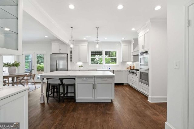 3975 Peachtree Dunwoody Road NE, Atlanta, GA 30342