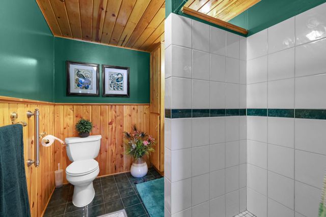 819 Moonlight Place, Woodbury, MN 55125