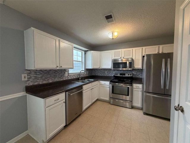 829 Kendall Park Drive, Winder, GA 30680