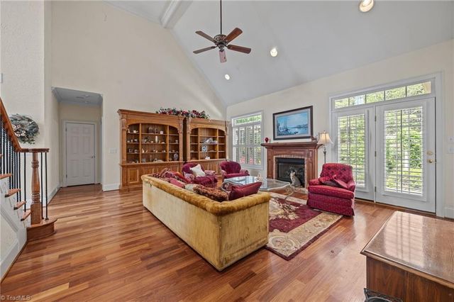 6063 Old Orchard Road, Kernersville, NC 27284