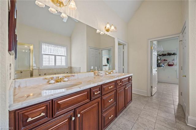 6063 Old Orchard Road, Kernersville, NC 27284