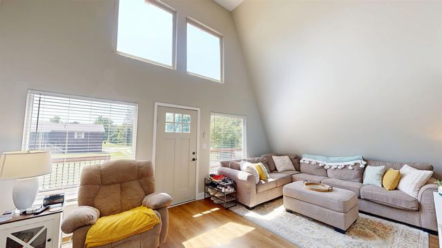 79 TOWNSHIP ROAD 1411, Chesapeake, OH 45619