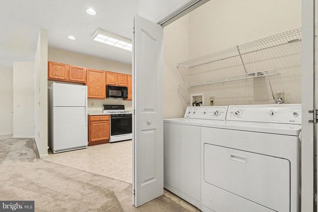 141 LEONARD LN, Harrisburg, PA 17111