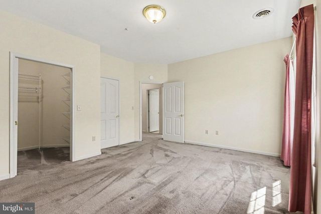 141 LEONARD LN, Harrisburg, PA 17111
