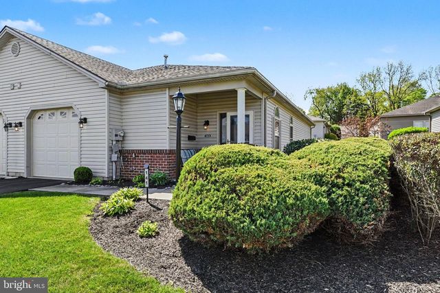 141 LEONARD LN, Harrisburg, PA 17111