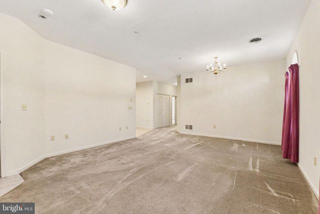 141 LEONARD LN, Harrisburg, PA 17111
