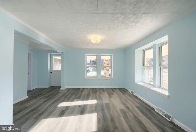 9446-9448 E SPRINGFIELD RD, Seven Valleys, PA 17360