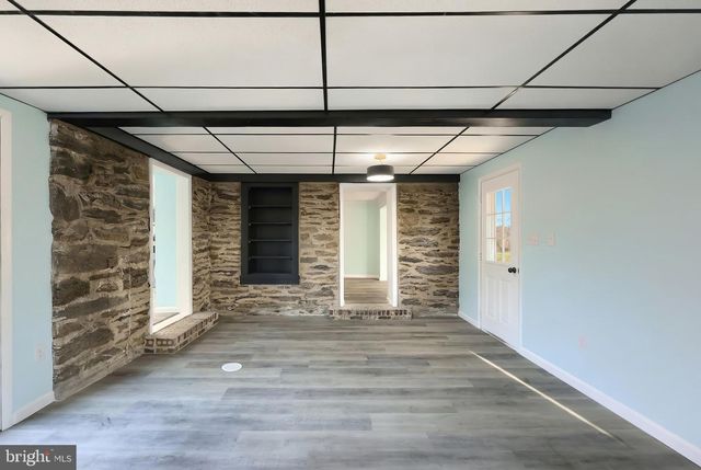 9446-9448 E SPRINGFIELD RD, Seven Valleys, PA 17360